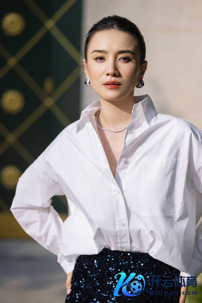 宋佳称我方脸上的痣从来不遮：它会帮我扮演